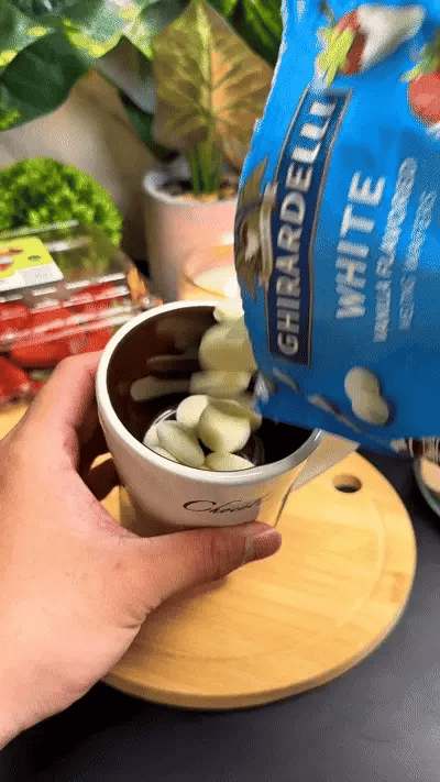 Tasse Chauffante EvoFondue™ – Chocolat & café chaud ☕️ - EvoShop